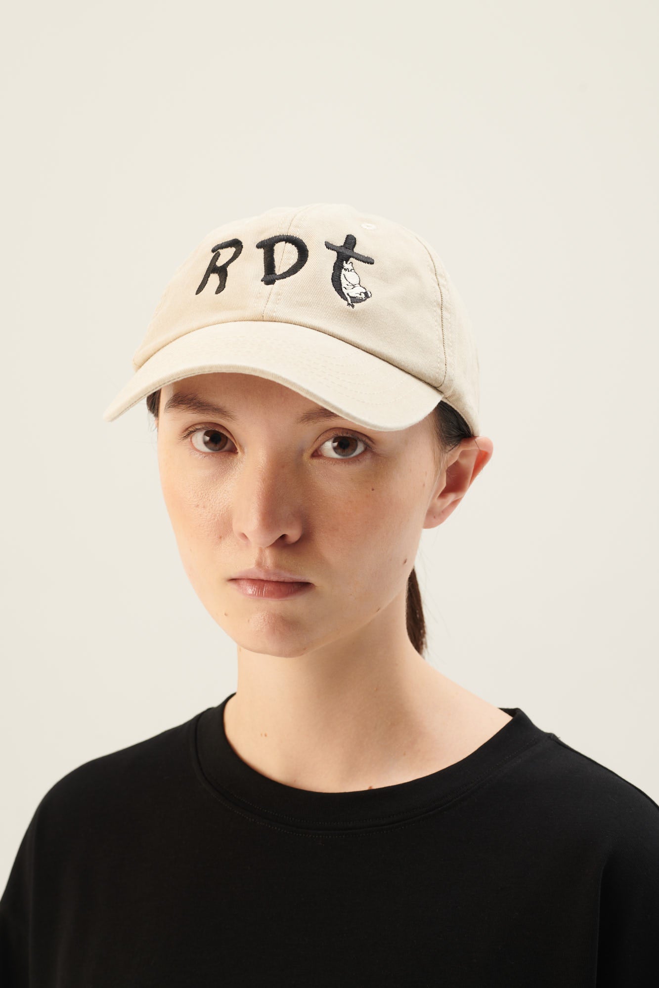 Rue de Tokyo AKKA MOOMIN CHINO COTTON TWILL HATS OFF WHITE