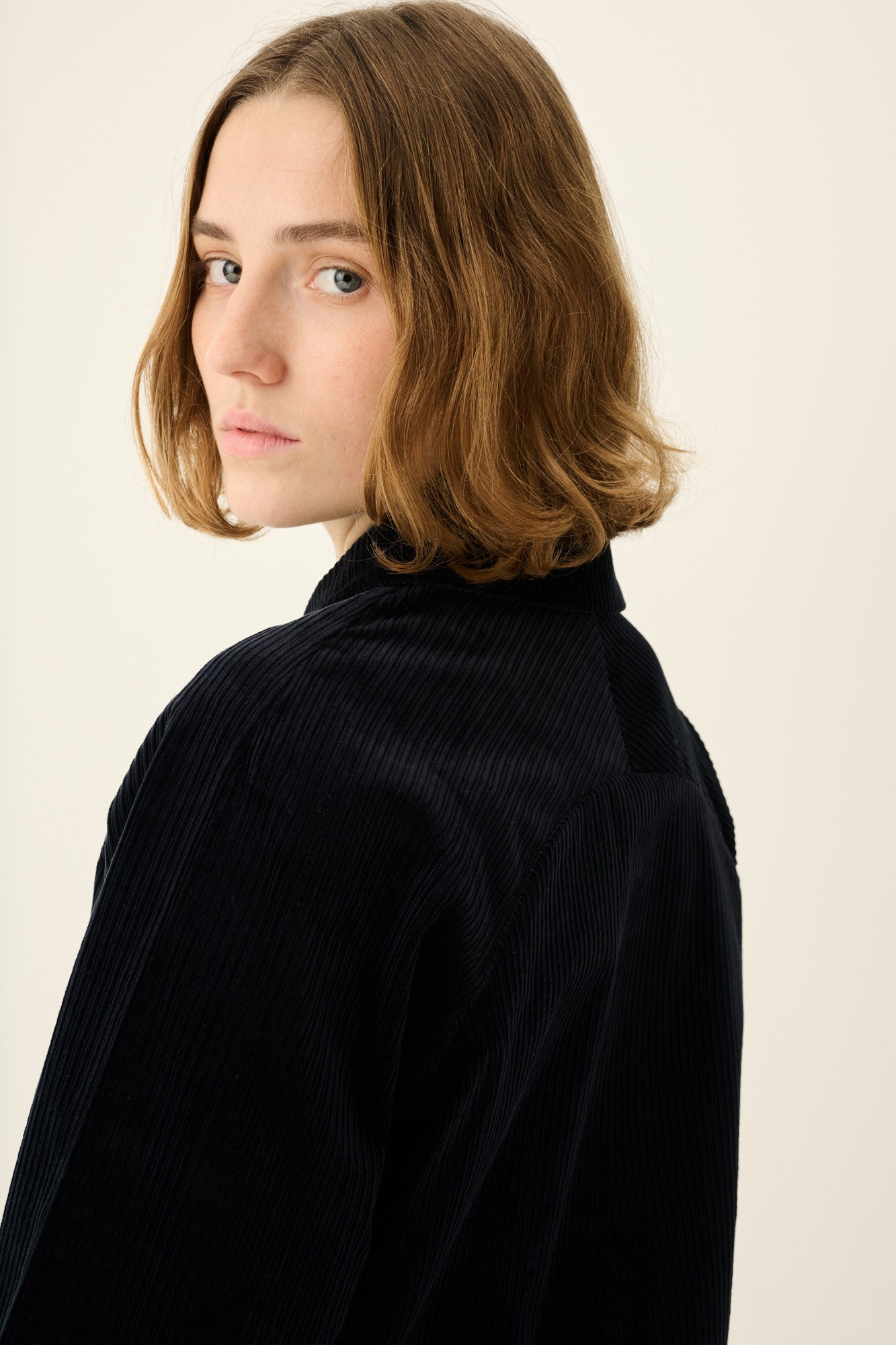 Rue de Tokyo CHIRA ORGANIC HEAVY CORDUROY Outerwear INK NAVY