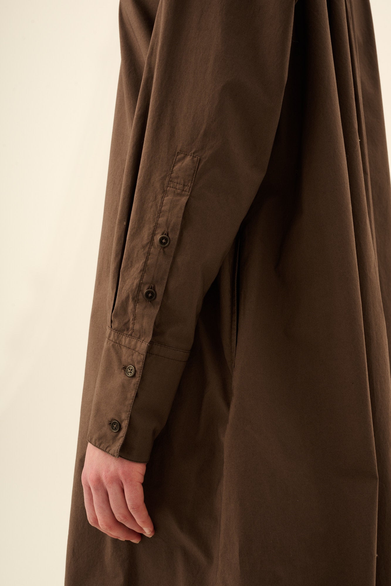 Rue de Tokyo DAKIKO GMTD POPLIN Dresses FUDGE