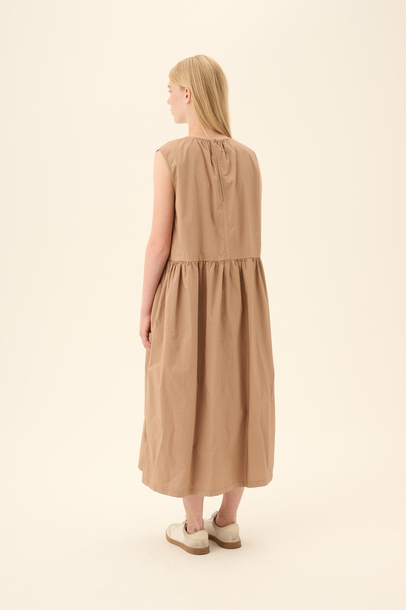 Rue de Tokyo DIANE GMTD POPLIN Dresses MOCHA
