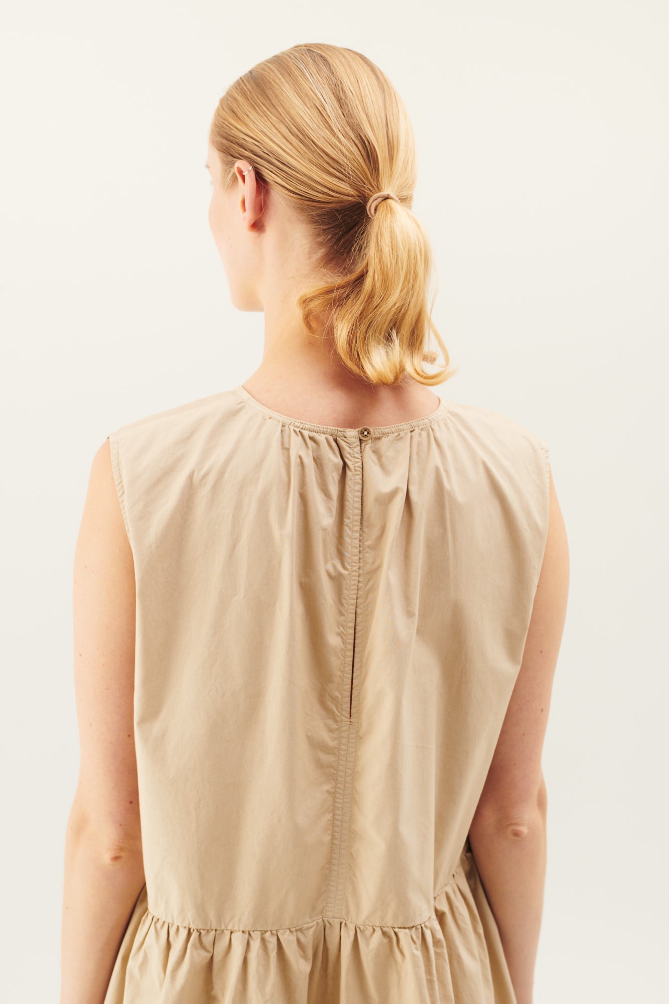 Rue de Tokyo DIANE ORGANIC GARMENT DYED POPLIN DRESSES BEIGE