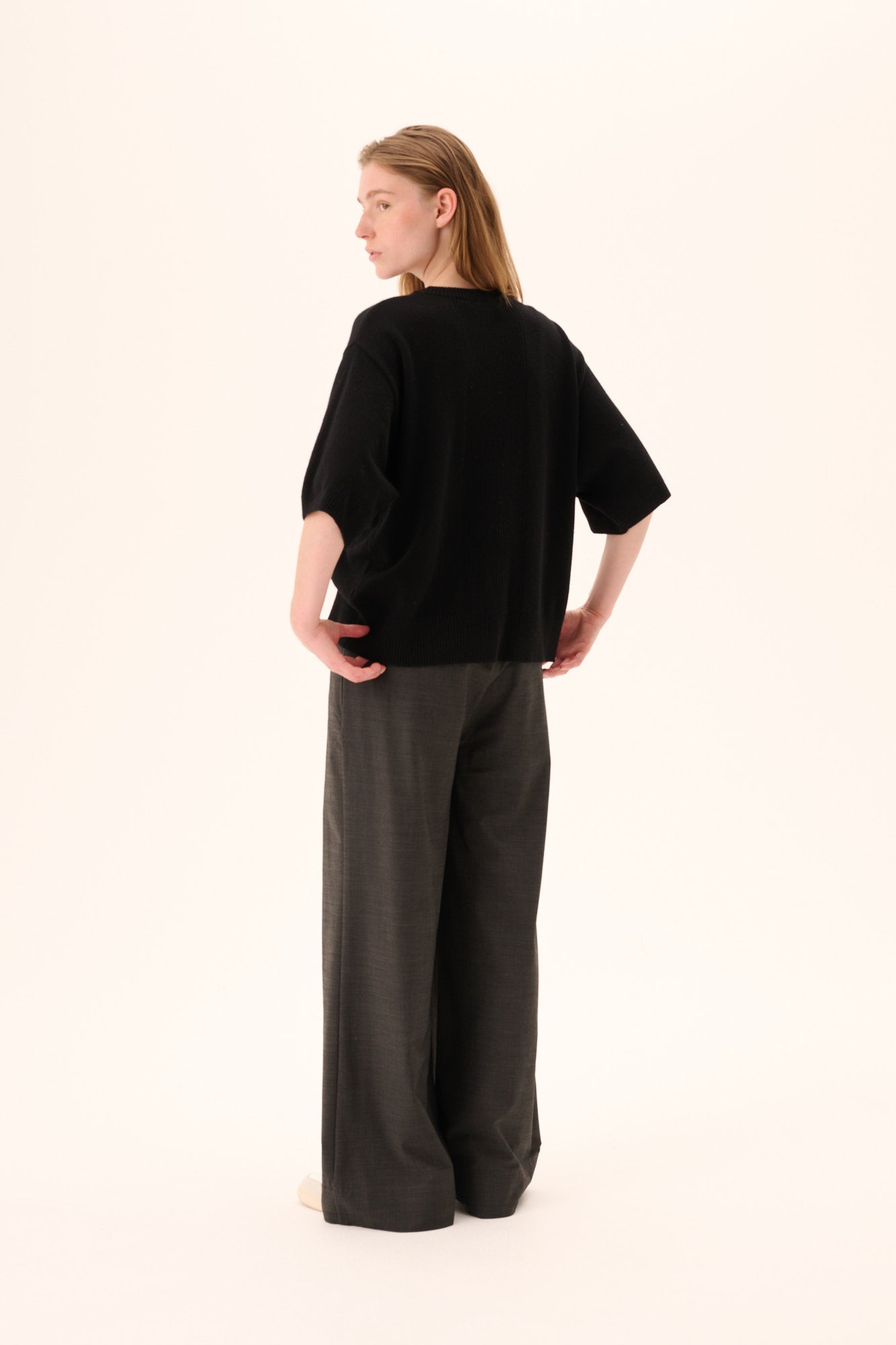 Rue de Tokyo KARA MERINO T-Shirts BLACK