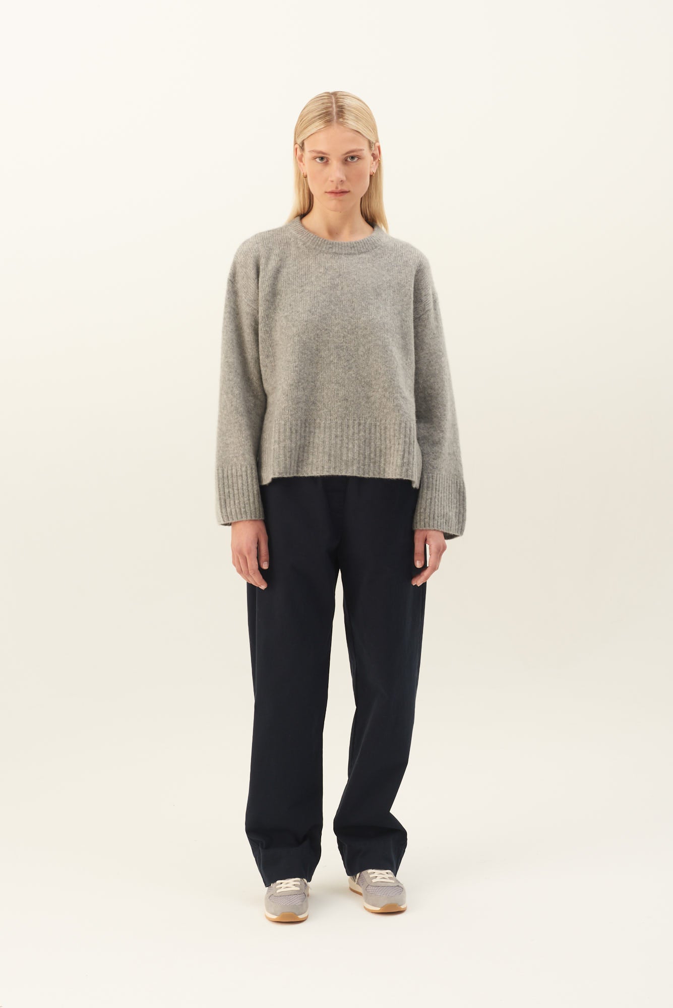Rue de Tokyo KATH CASHMERE SILK SWEATER FLINT