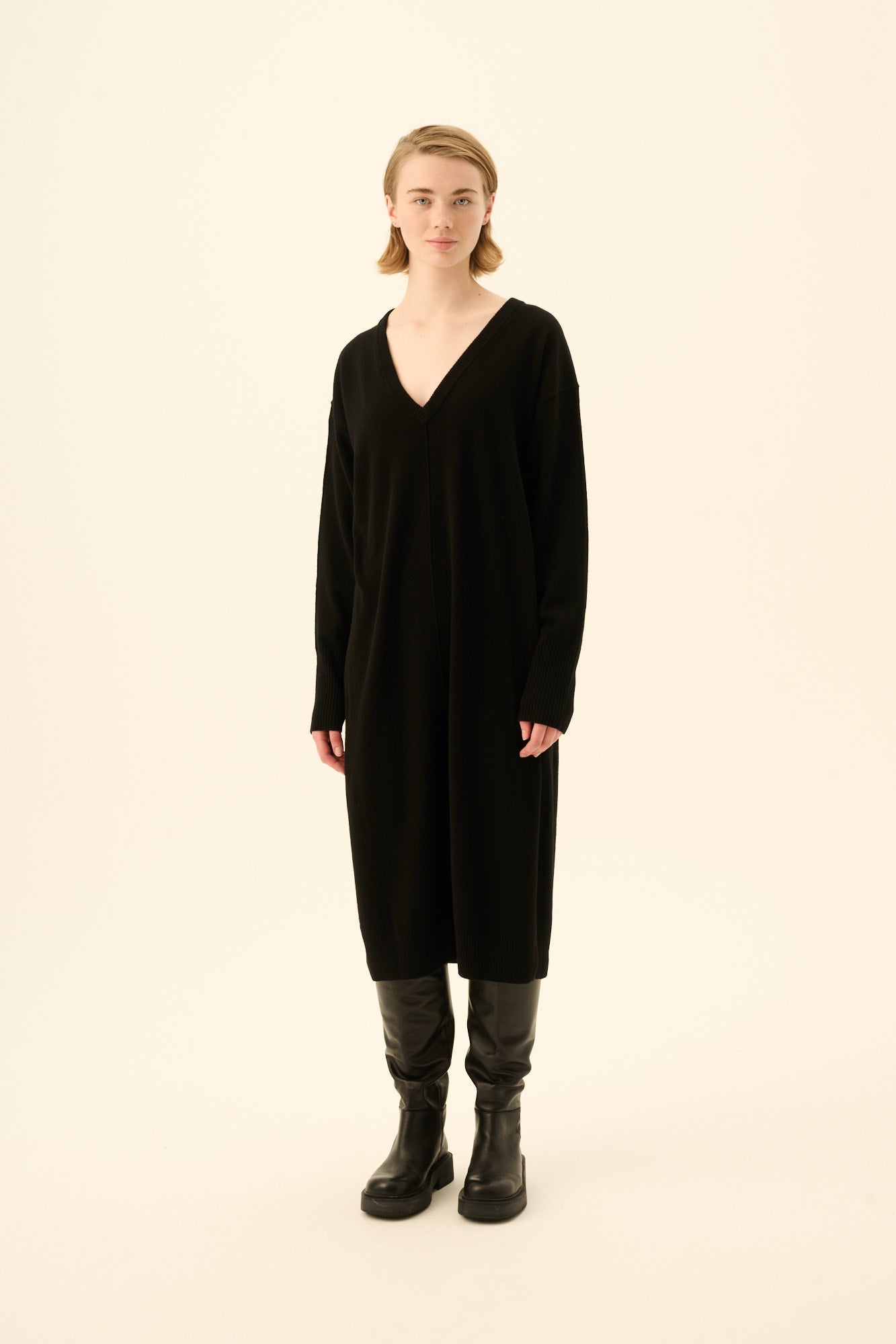 Rue de Tokyo KIKI MERINO Dresses BLACK