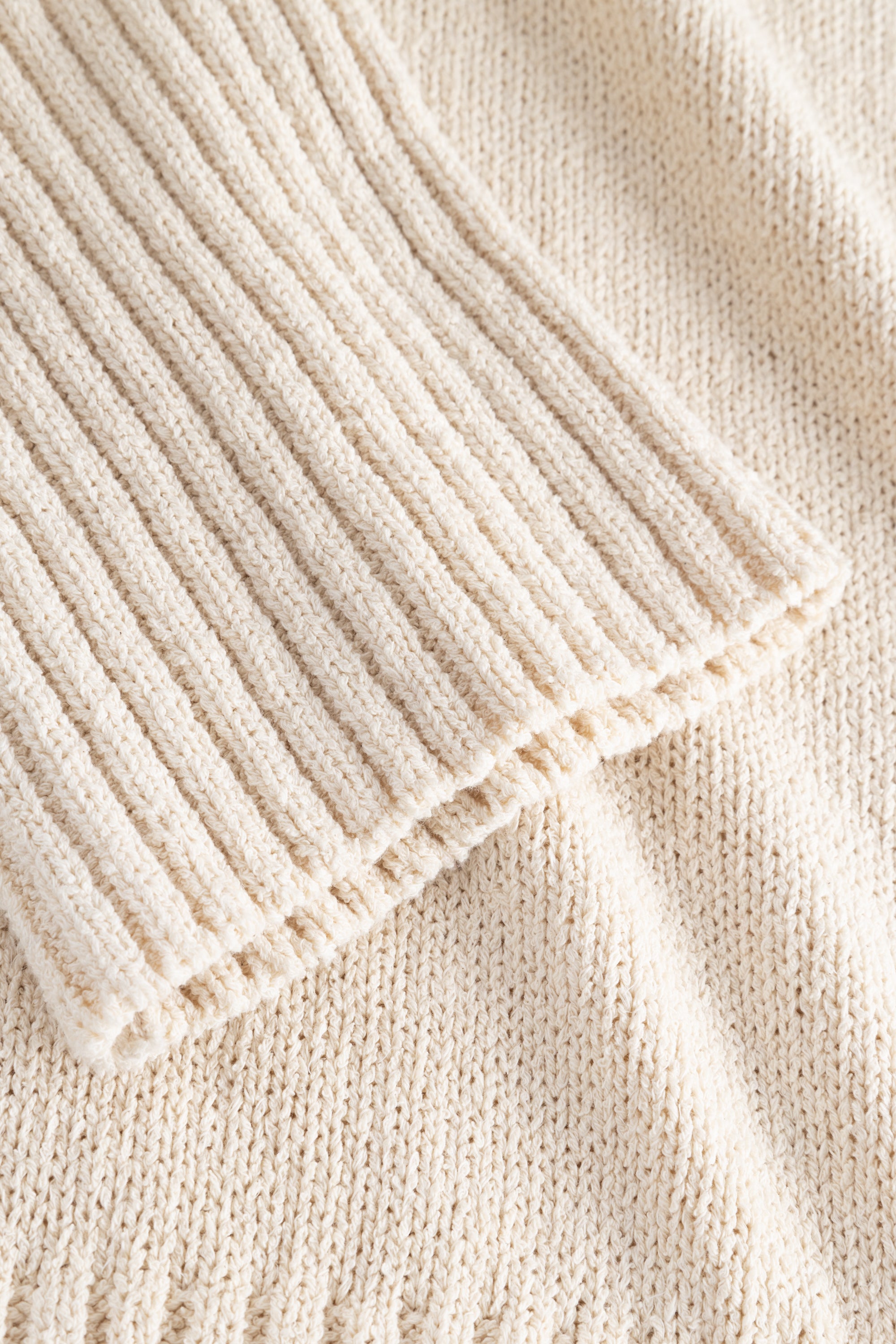 Rue de Tokyo KIM STRUCTURED COTTON SWEATSHIRTS EGGSHELL