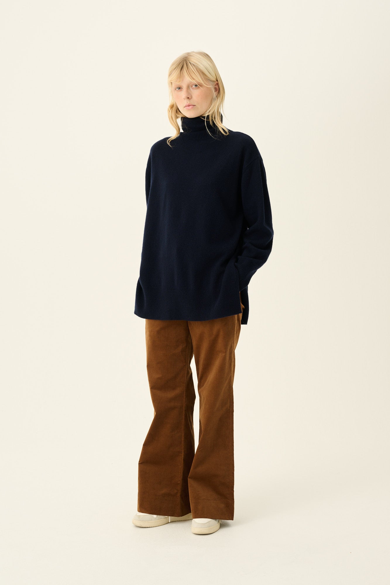 Rue de Tokyo KYLE ORGANIC MERINO WOOL Sweater NAVY