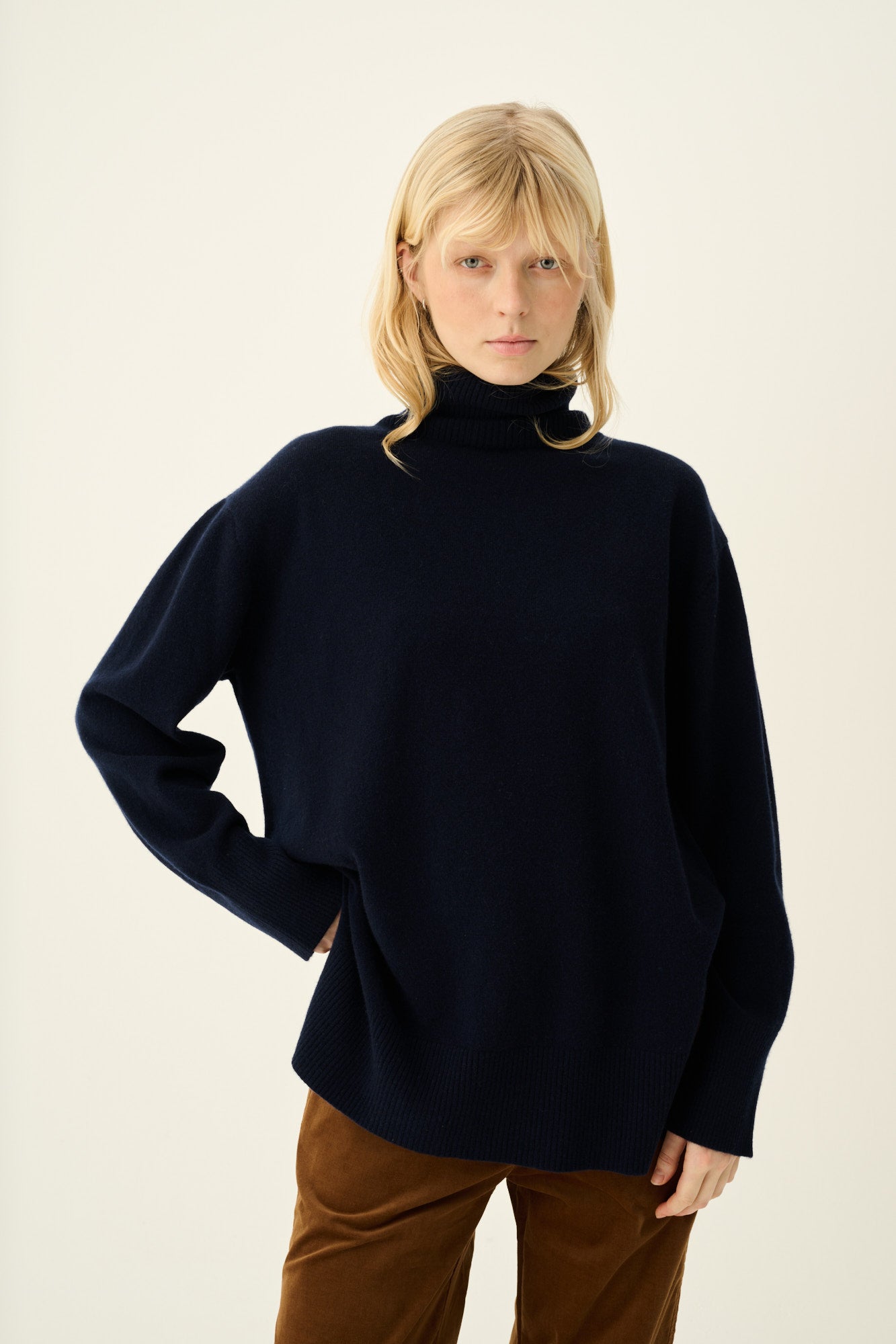 Rue de Tokyo KYLE ORGANIC MERINO WOOL Sweater NAVY