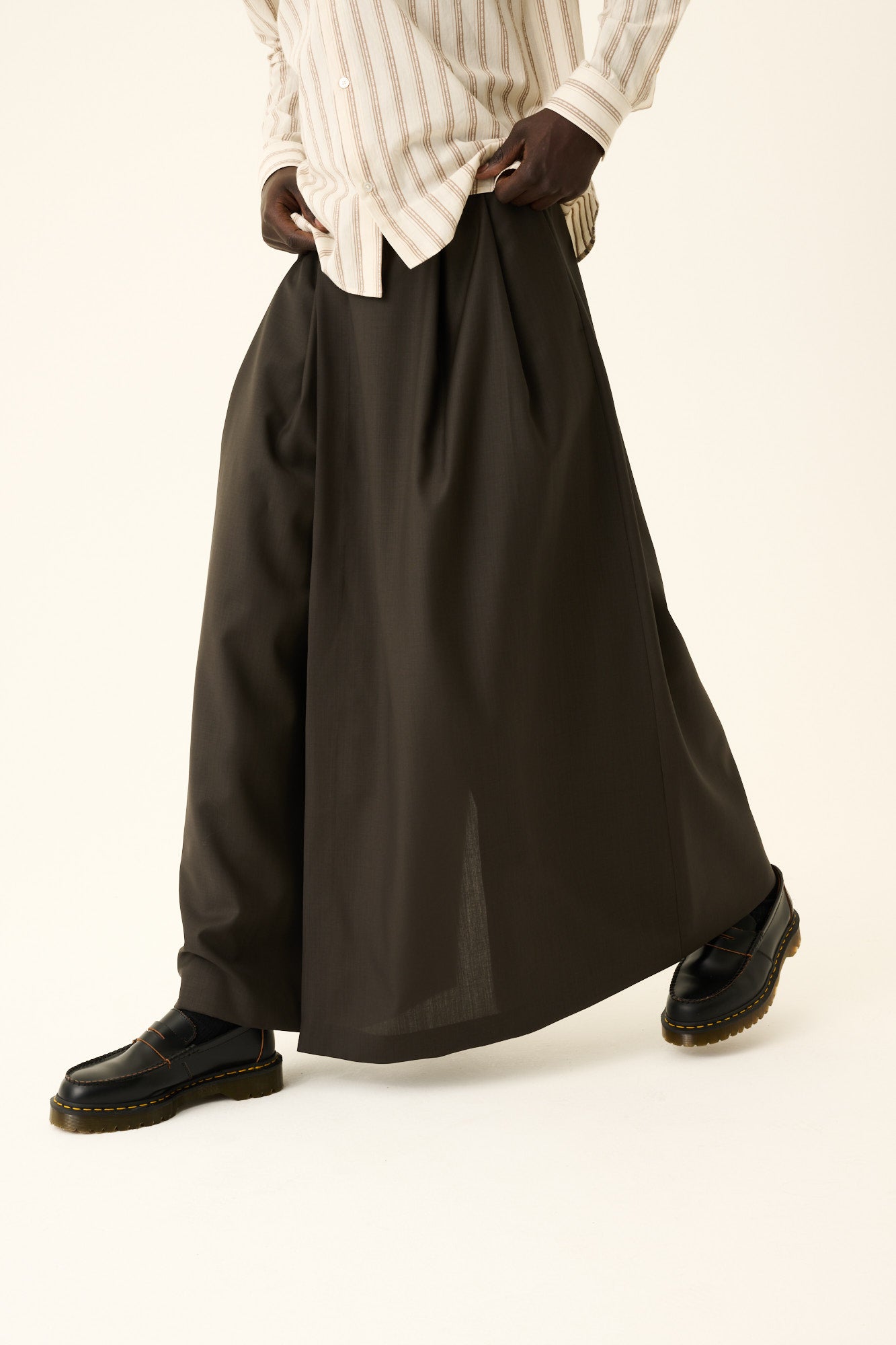 Rue de Tokyo PHILLE SOLID SUITING WOOL Skirts MOSS GREEN