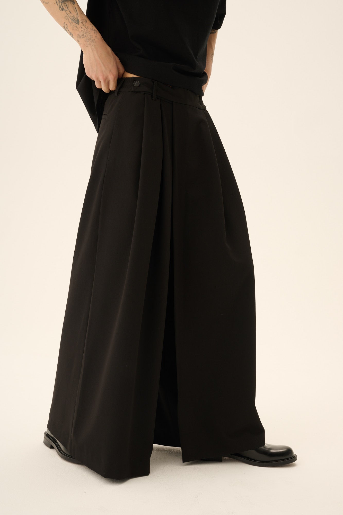 Rue de Tokyo PHILLE SOLID TAILORING Pants BLACK