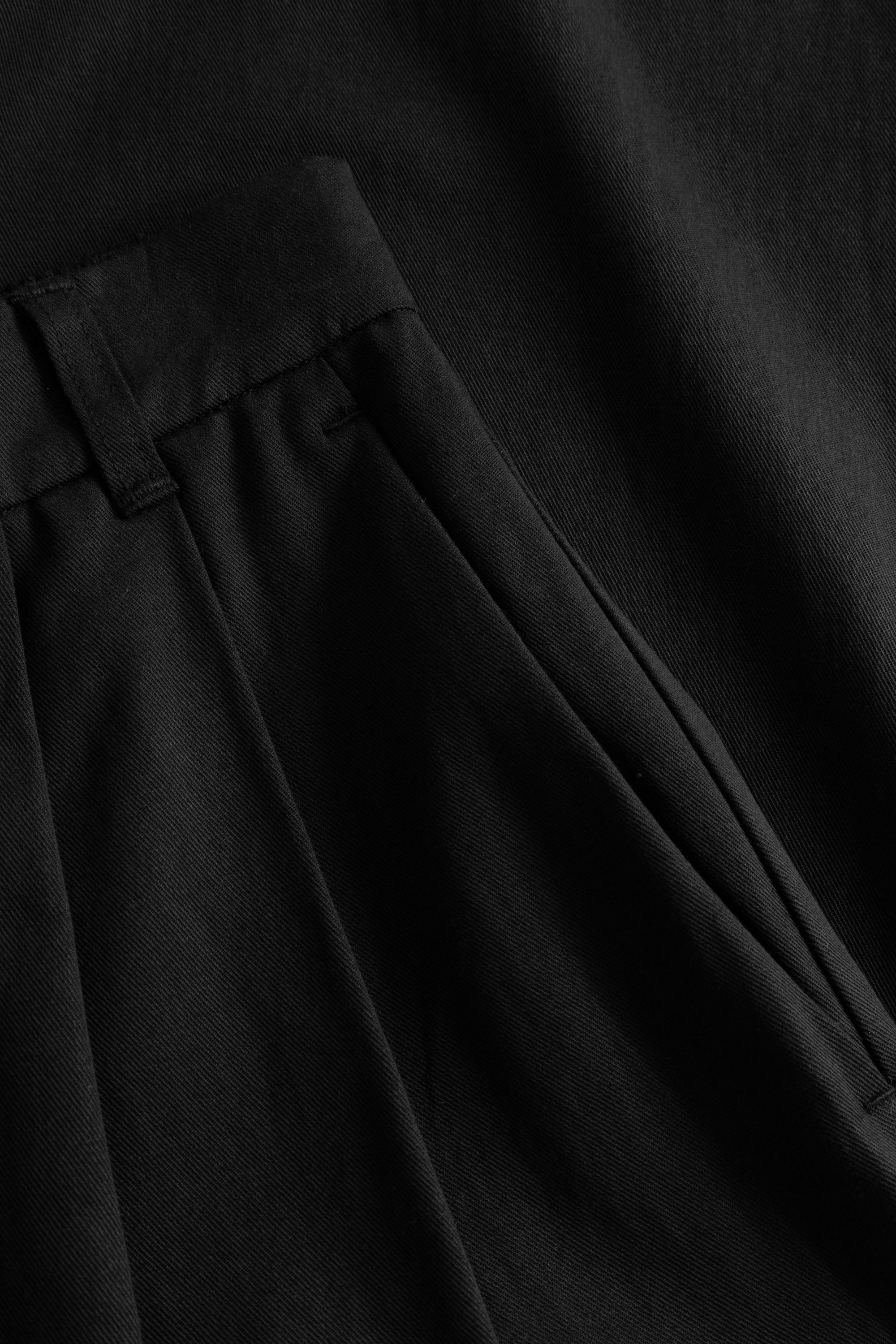 Rue de Tokyo PRUDIE SANDWASHED CT TENCEL Pants BLACK