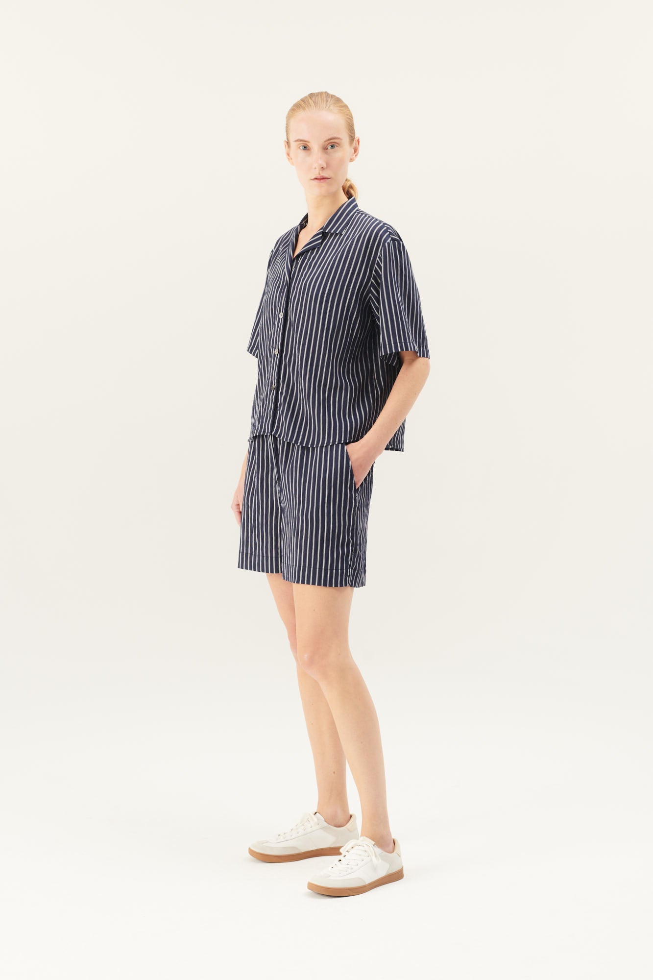 Rue de Tokyo SASKIA FLUID STRIPE SHIRTS NAVY WHITE STRIPE