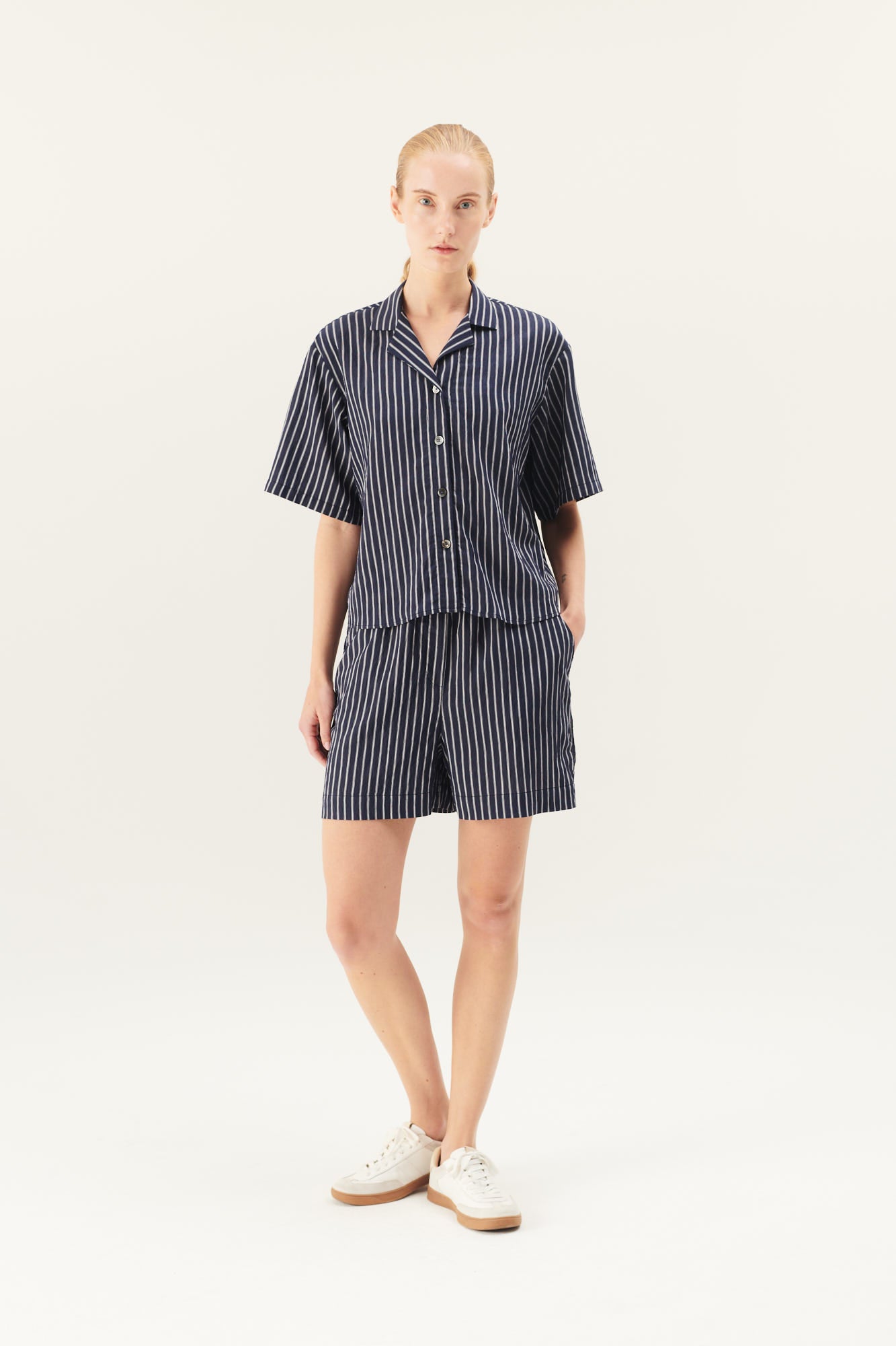 Rue de Tokyo SASKIA FLUID STRIPE SHIRTS NAVY WHITE STRIPE