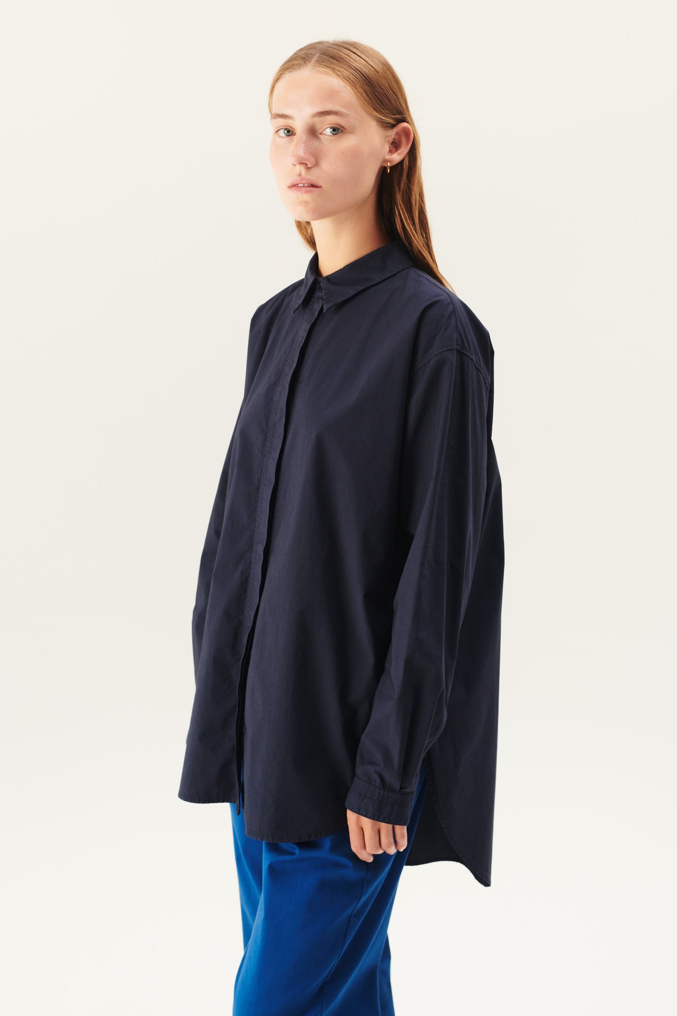 Rue de Tokyo SHELBY ORGANIC GARMENT DYED POPLIN Shirts DARK NAVY