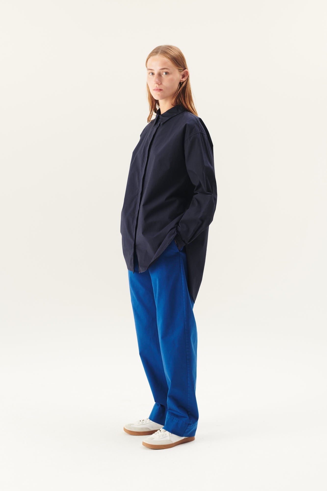Rue de Tokyo SHELBY ORGANIC GARMENT DYED POPLIN Shirts DARK NAVY
