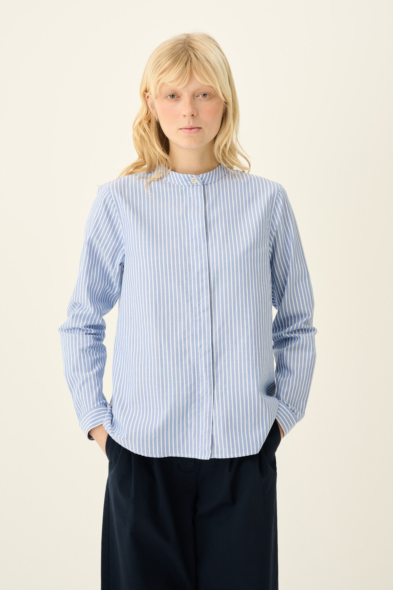 Rue de Tokyo SOFIE STRIPE OXFORD Shirts BLUE WHITE STRIPE