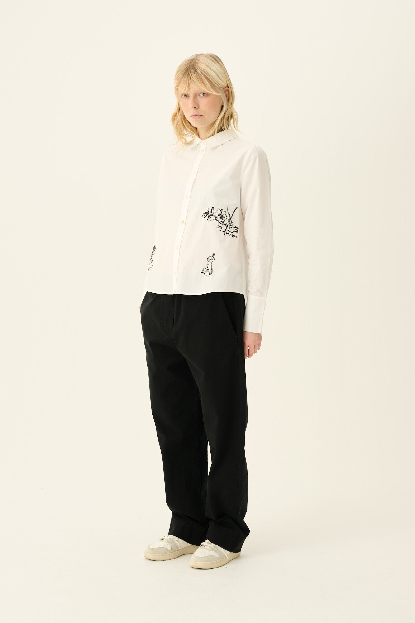 Rue de Tokyo SYLINA MOOMIN POPLIN EMBROIDERY Shirts WHITE WITH BLACK EMBROIDERY