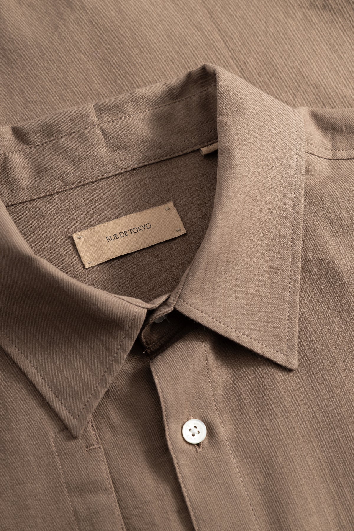 Rue de Tokyo SYL BANKS DES. 0010 Shirts BROWN