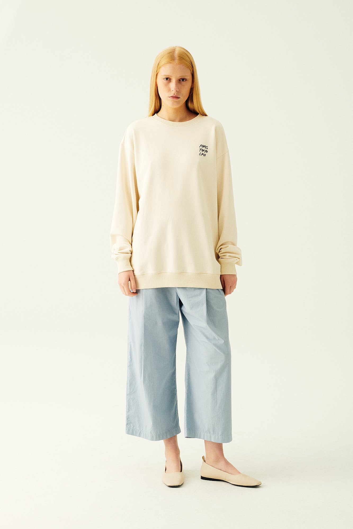 Rue de Tokyo TAMIR MONOGRAM ORGANIC HEAVY JRSY T-SHIRTS NATURAL WHITE WITH BLACK LOGO