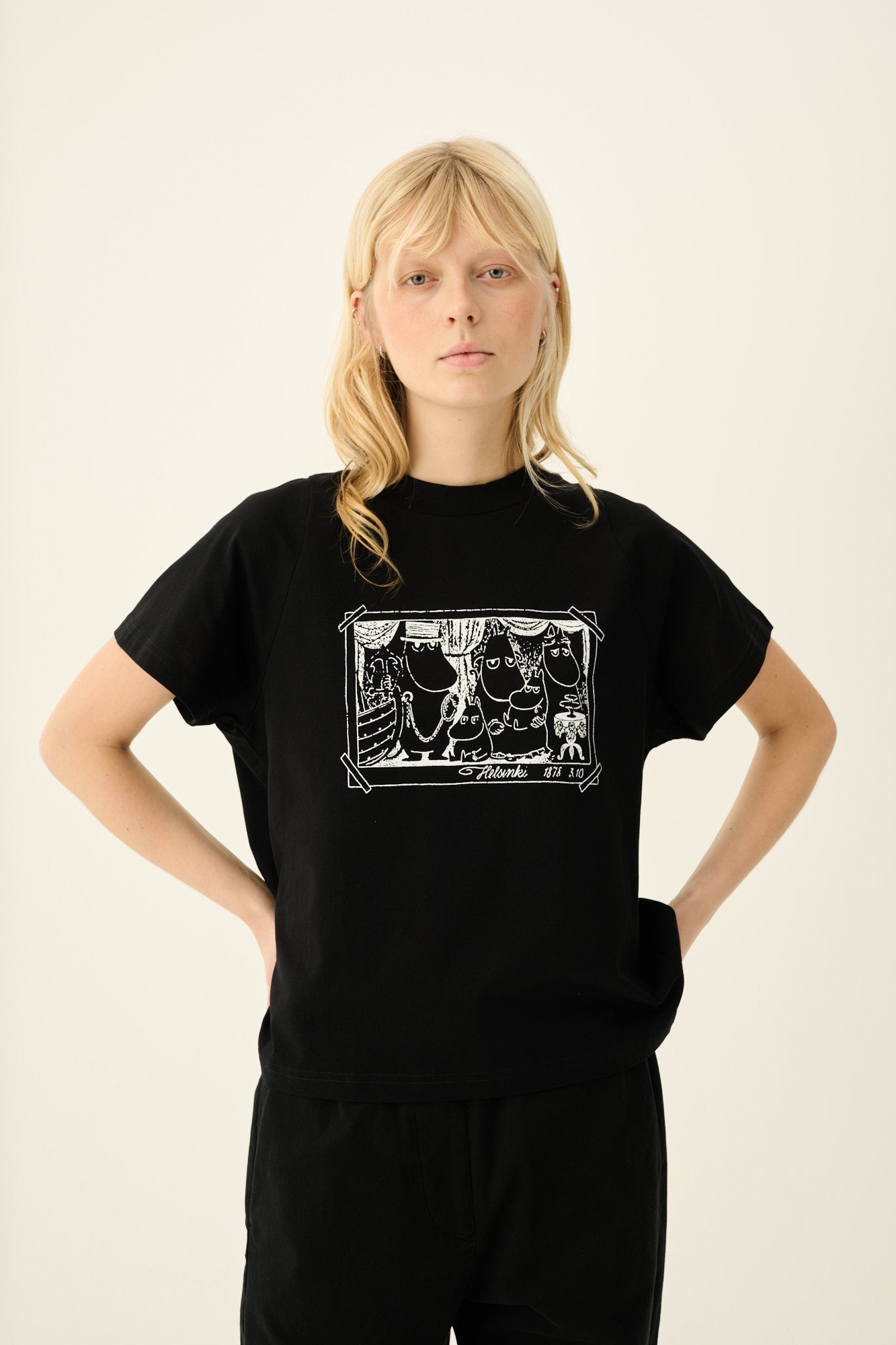 Rue de Tokyo TEAGAN MOOMIN FAMILY COTTON JERSEY T-Shirts BLACK WITH WHITE PRINT