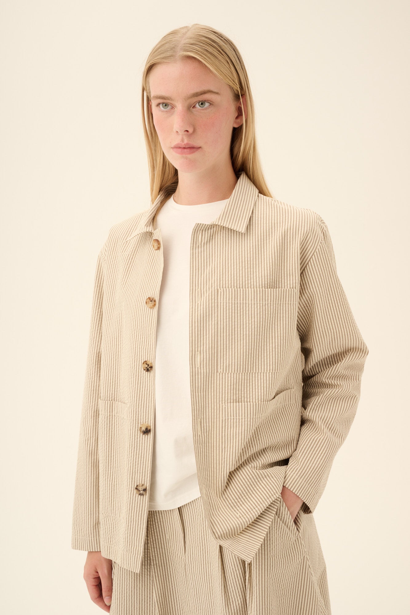 Rue de Tokyo CAMERON HEAVY SEERSUCKER STR Jackets BROWN STRIPE