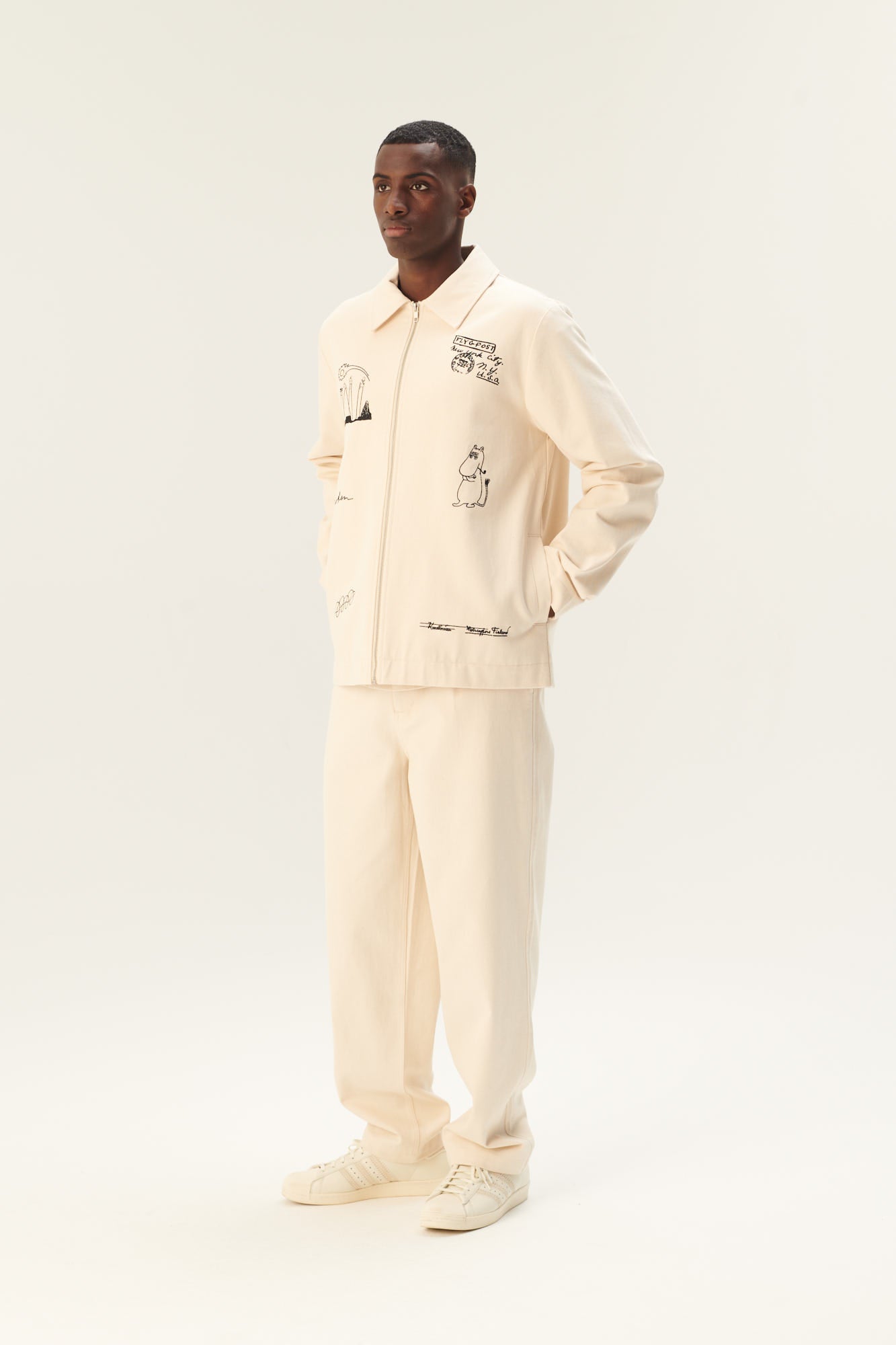 Rue de Tokyo CLAUS EMB MOOMIN COTTON TWILL JACKETS IVORY BLACK EMBROIDERY