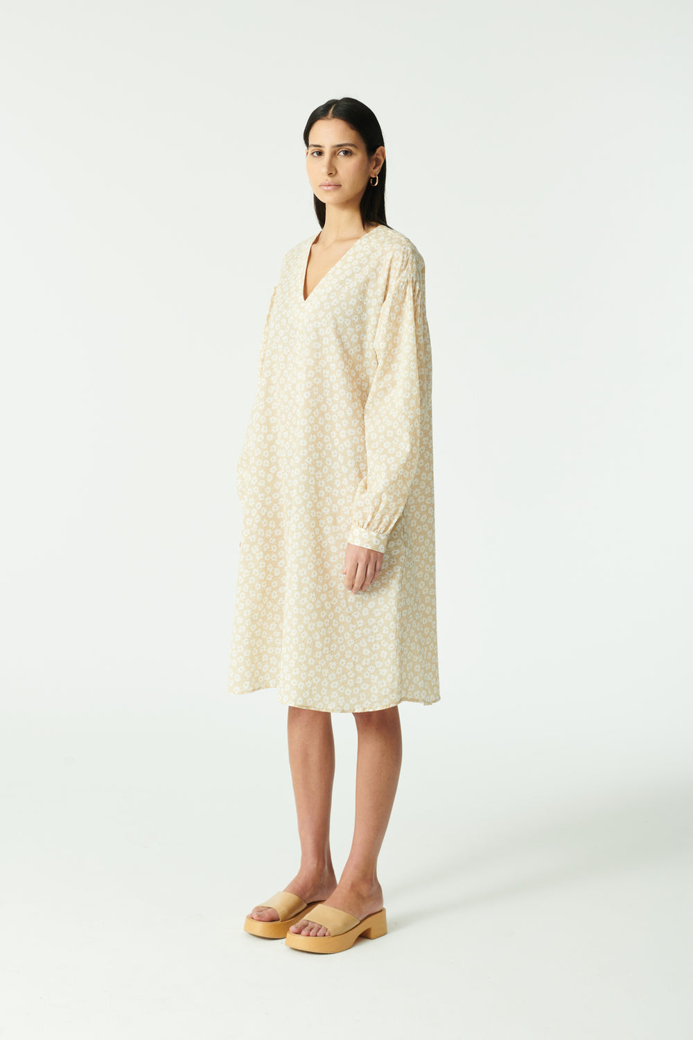 Japanese flower dress hotsell