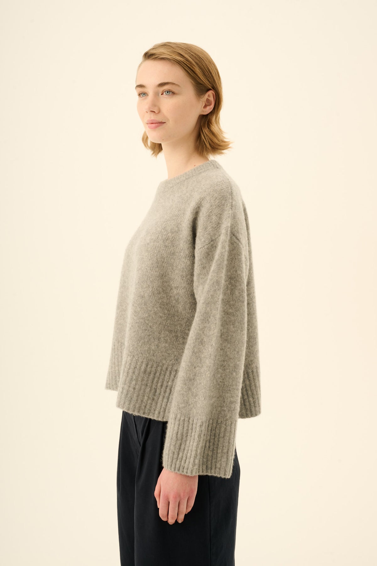 Rue de Tokyo KATH CASHMERE SIILK Sweater THUNDER