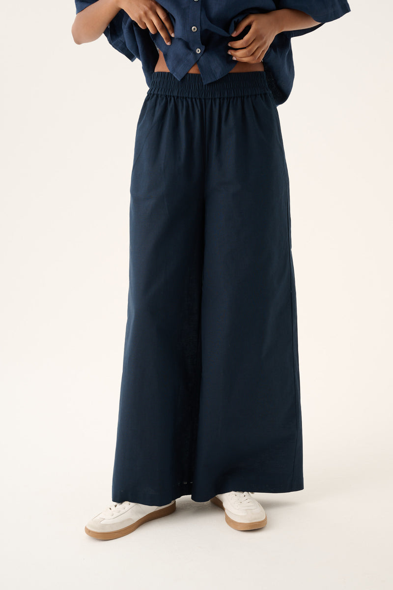 Rue de Tokyo PANDORA LIGHT LINEN SOLID Pants INK BLUE