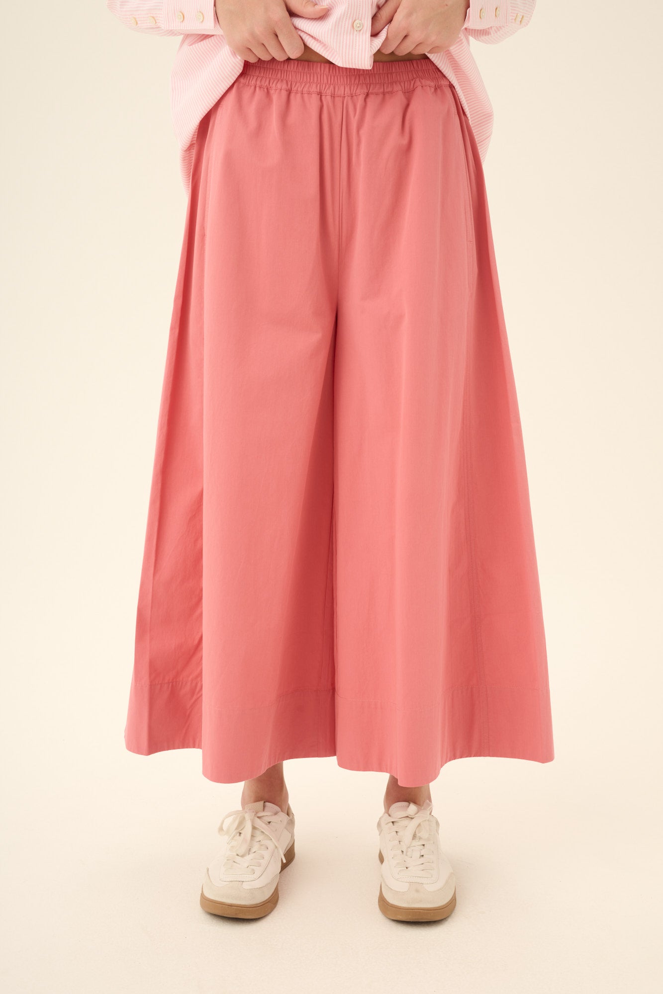 Rue de Tokyo PARMIDA MODAL POPLIN Pants RASPBERRY RED