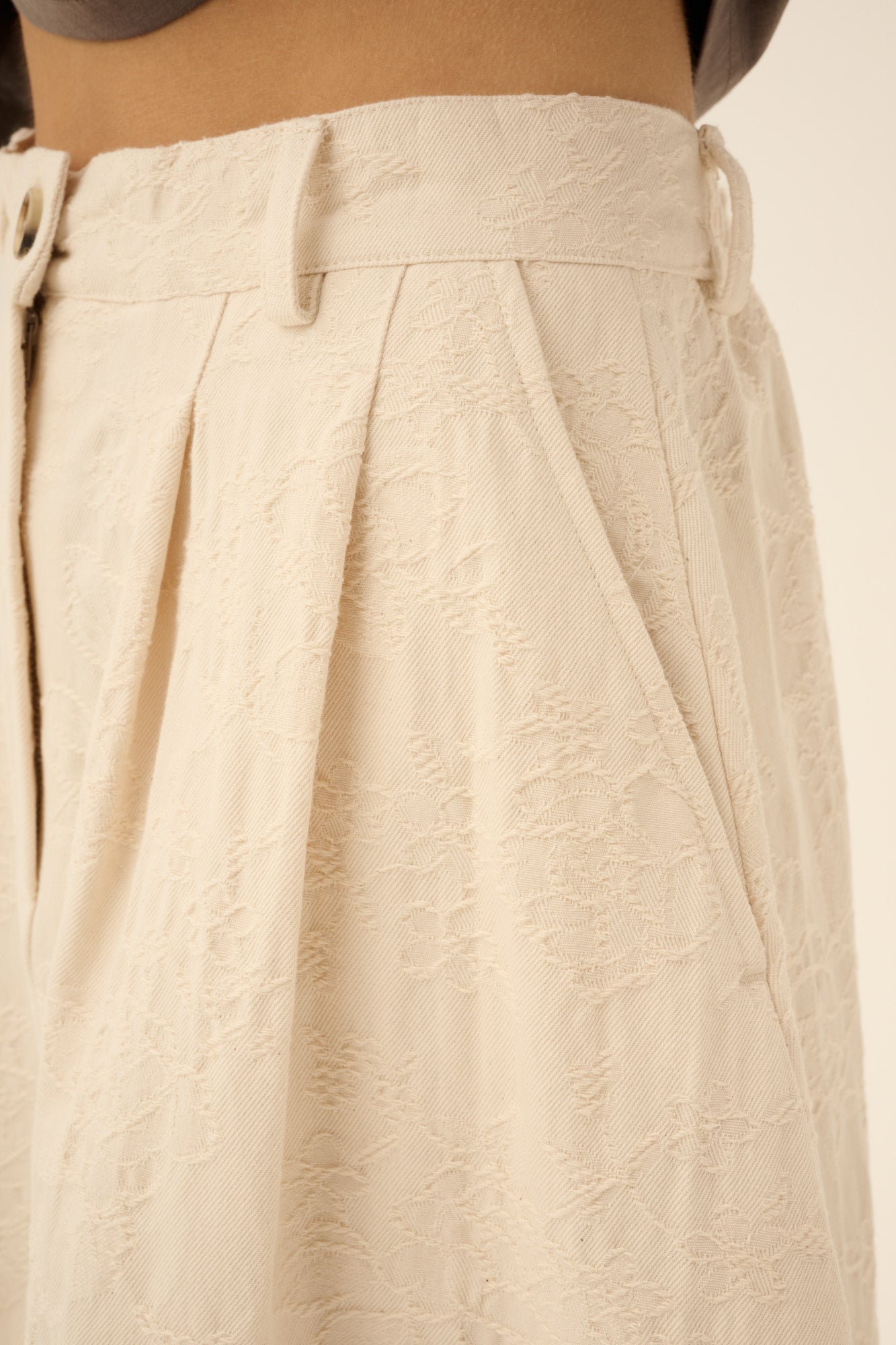 Rue de Tokyo PEN STRUCTURED FLOWER Skirts EGGSHELL