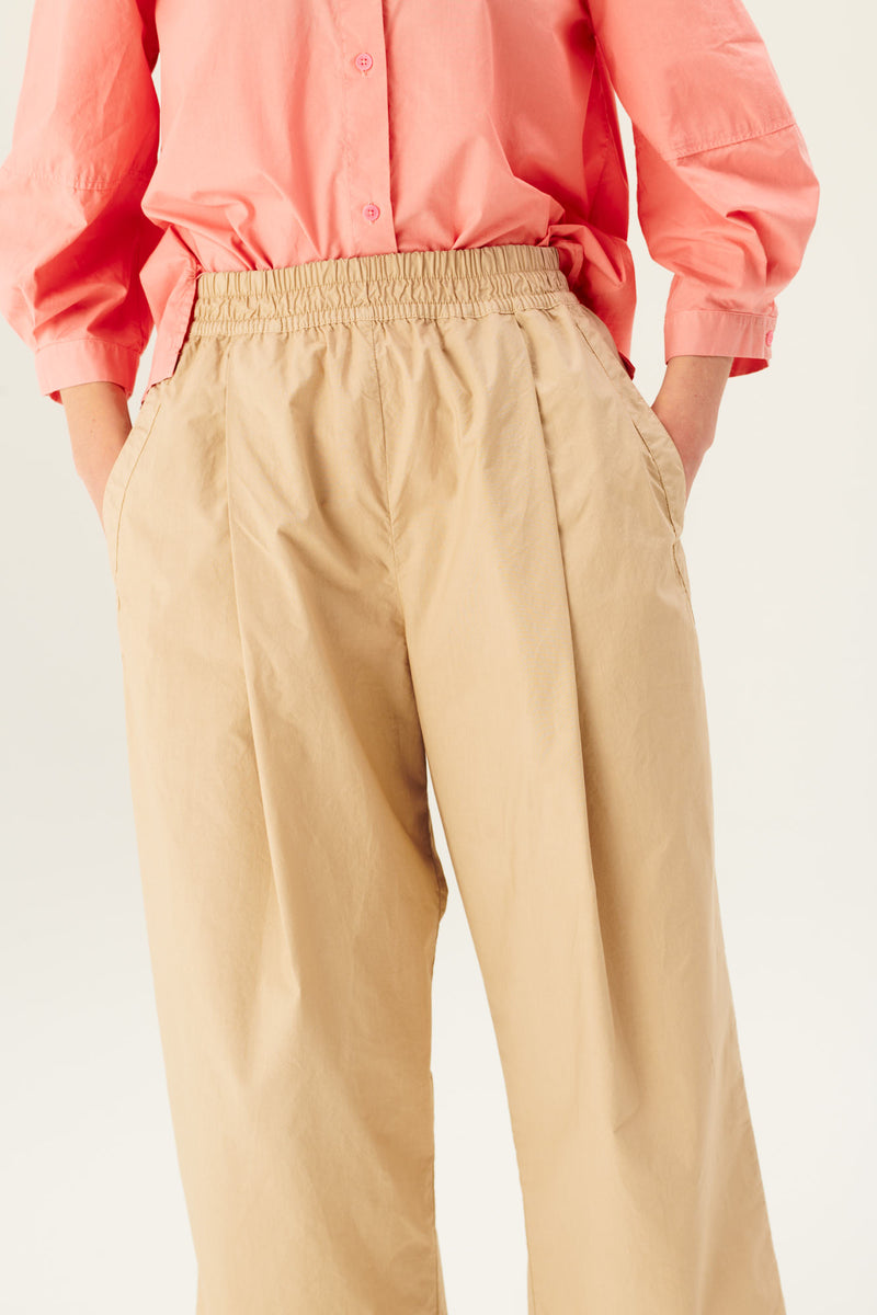 Rue de Tokyo PIA ORGANIC GARMENT DYED POPLIN PANTS BEIGE