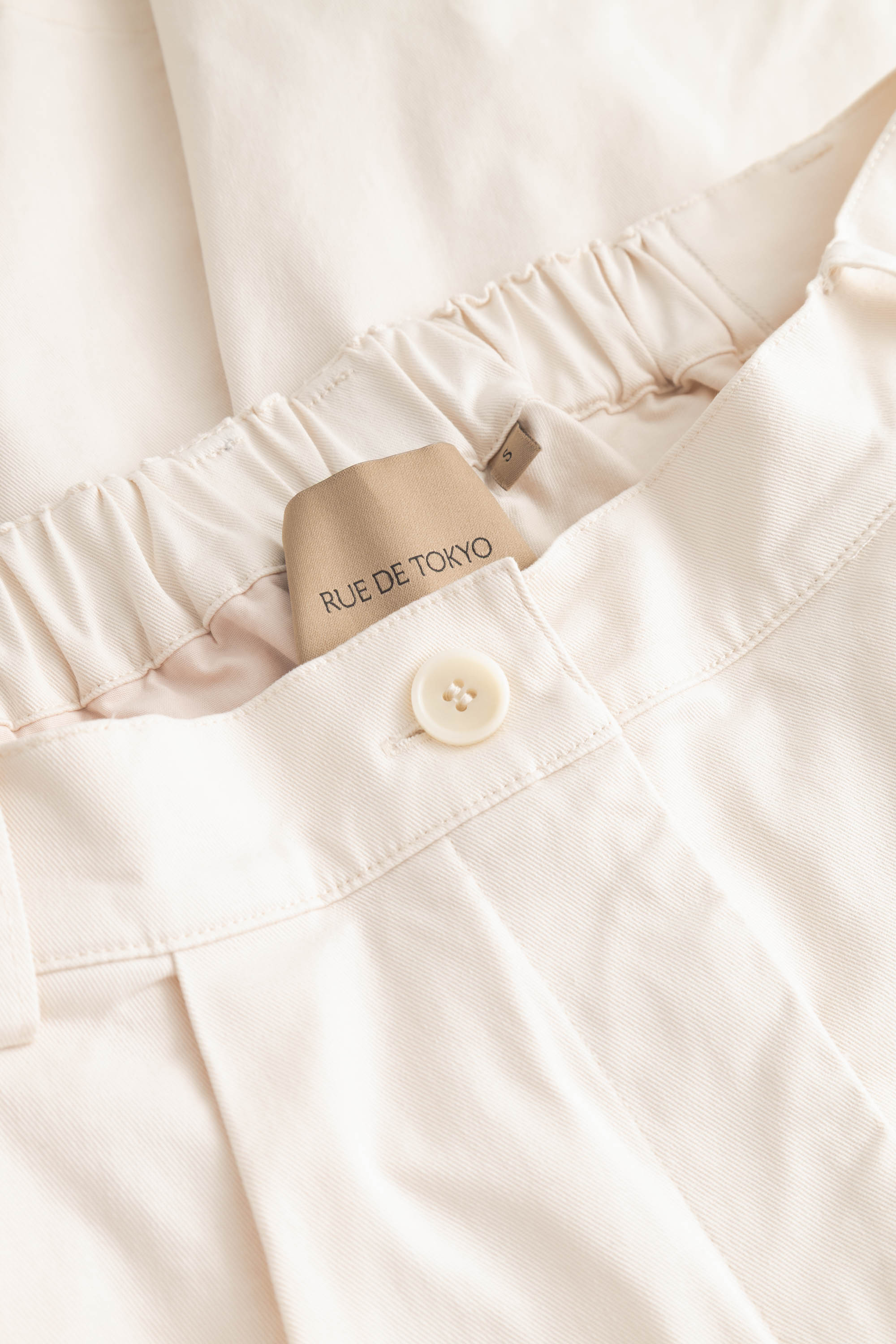 Rue de Tokyo PREMA TWILL Shorts EGGSHELL