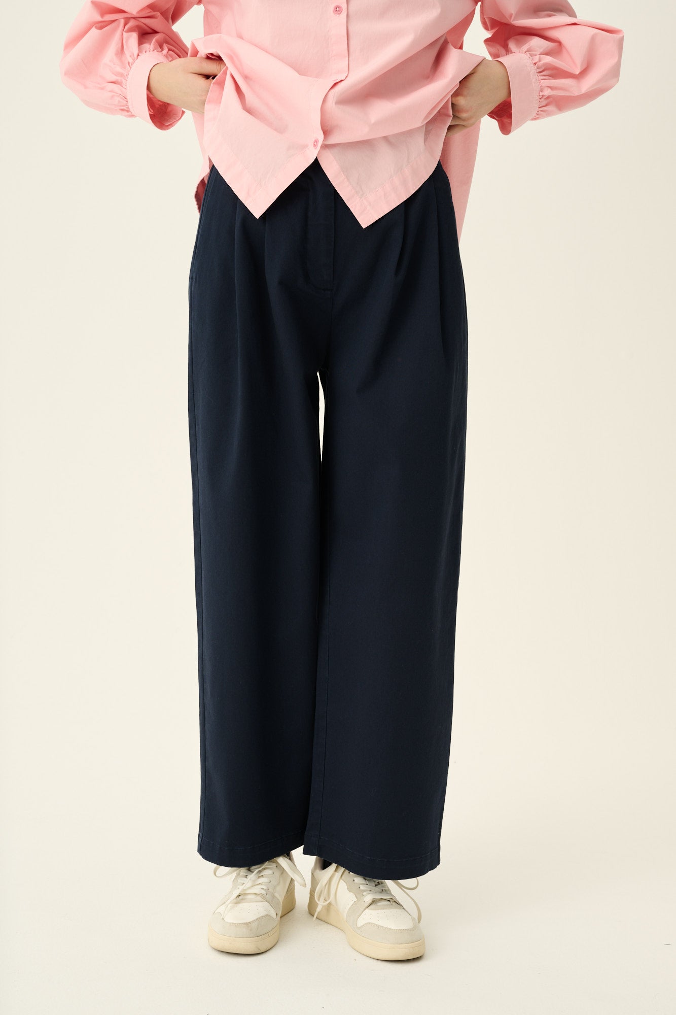 Rue de Tokyo PRUDIE ORGANIC TWILL Pants DARK NAVY