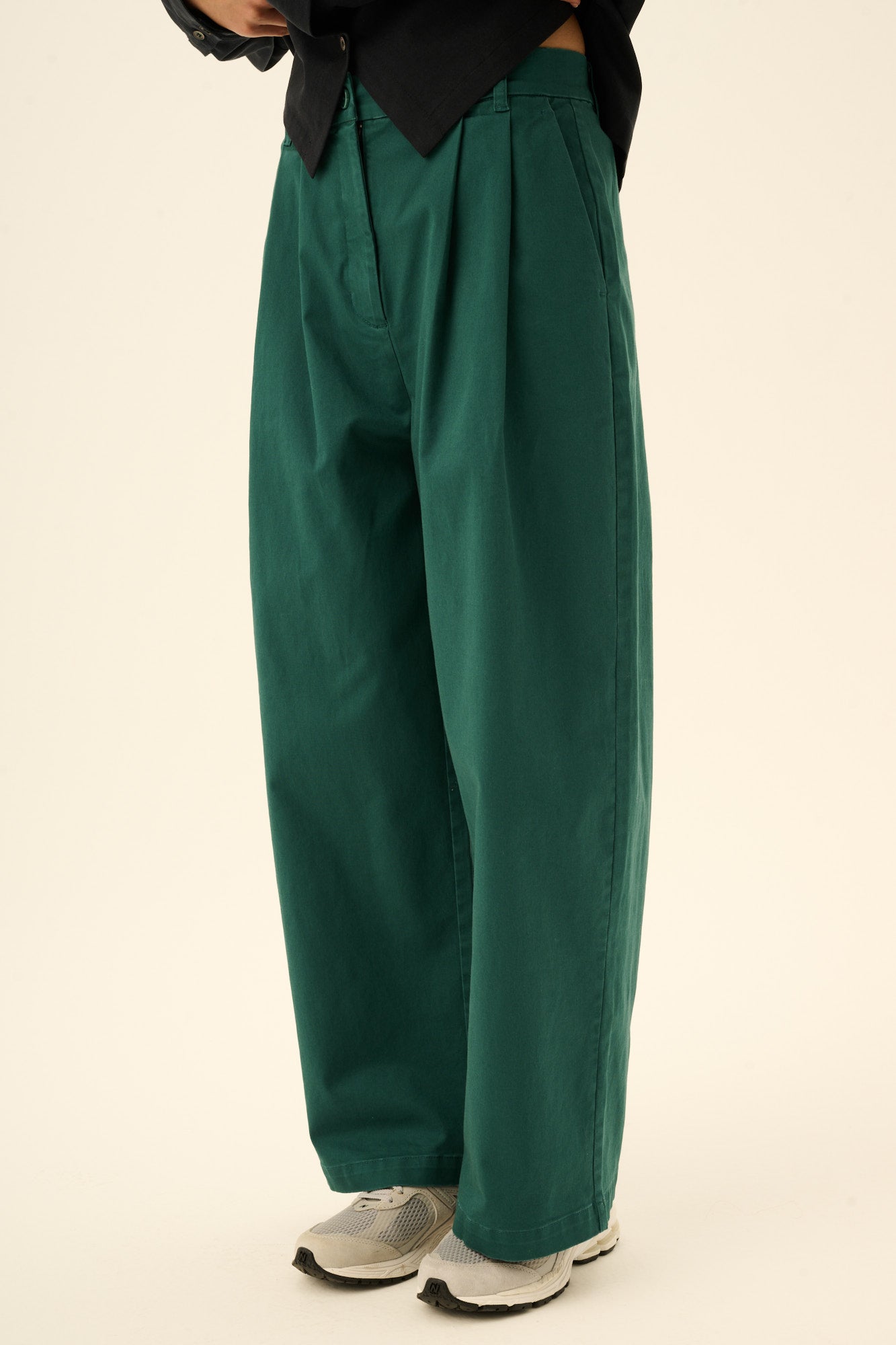 Rue de Tokyo PRUDIE TWILL Pants DARK PINE GREEN