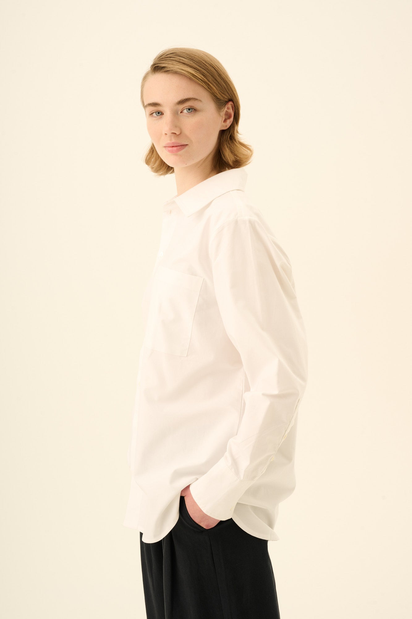 Rue de Tokyo SALLY SOLID OXFORD Shirts WHITE
