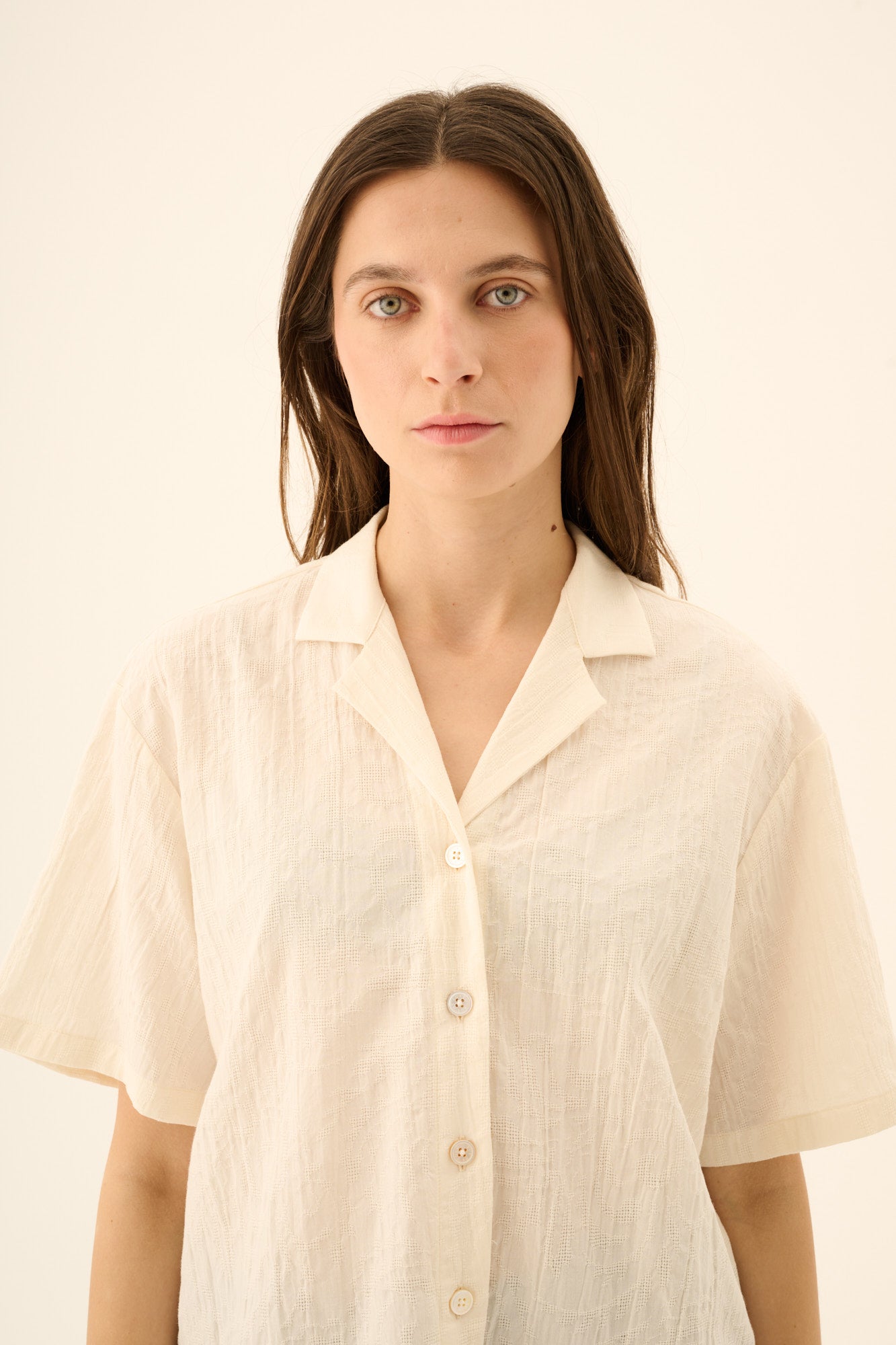 Rue de Tokyo SASKIA LIGHT JACQUARD Shirts EGGSHELL