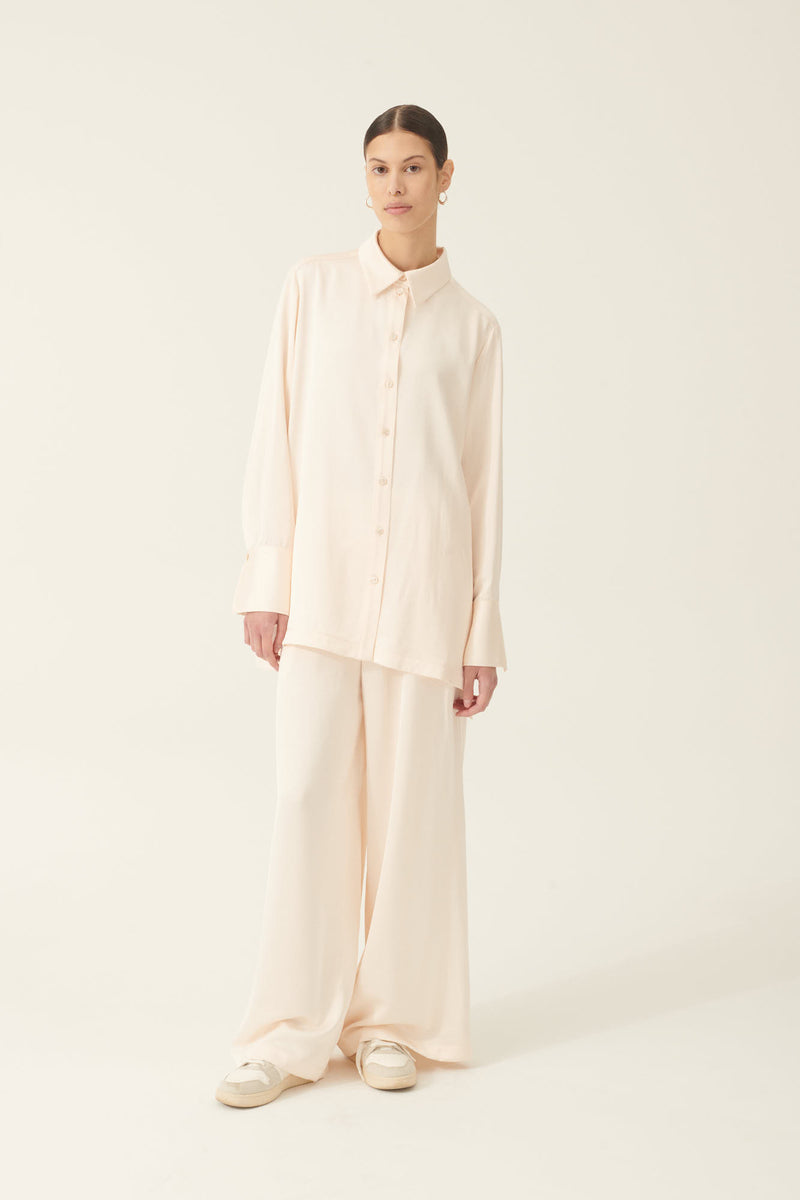 Rue de Tokyo SELIE HEAVY VISCOSE SATIN SHIRTS OFF WHITE