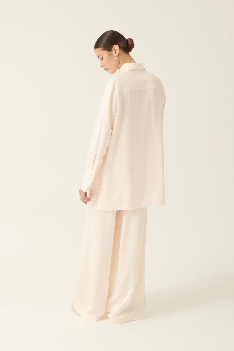 Rue de Tokyo SELIE HEAVY VISCOSE SATIN SHIRTS OFF WHITE