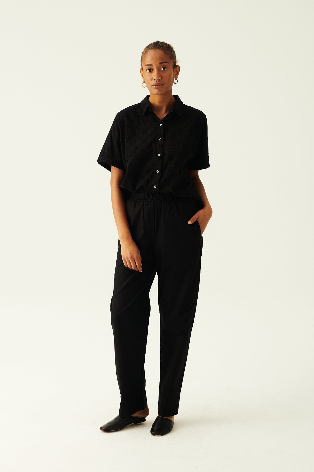 SESSE EMBROIDERED COTTON - BLACK – Rue De Tokyo