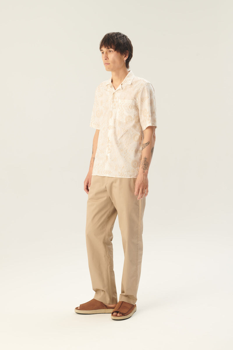 Rue de Tokyo SETH EMBROIDERED FLOWER SHIRTS