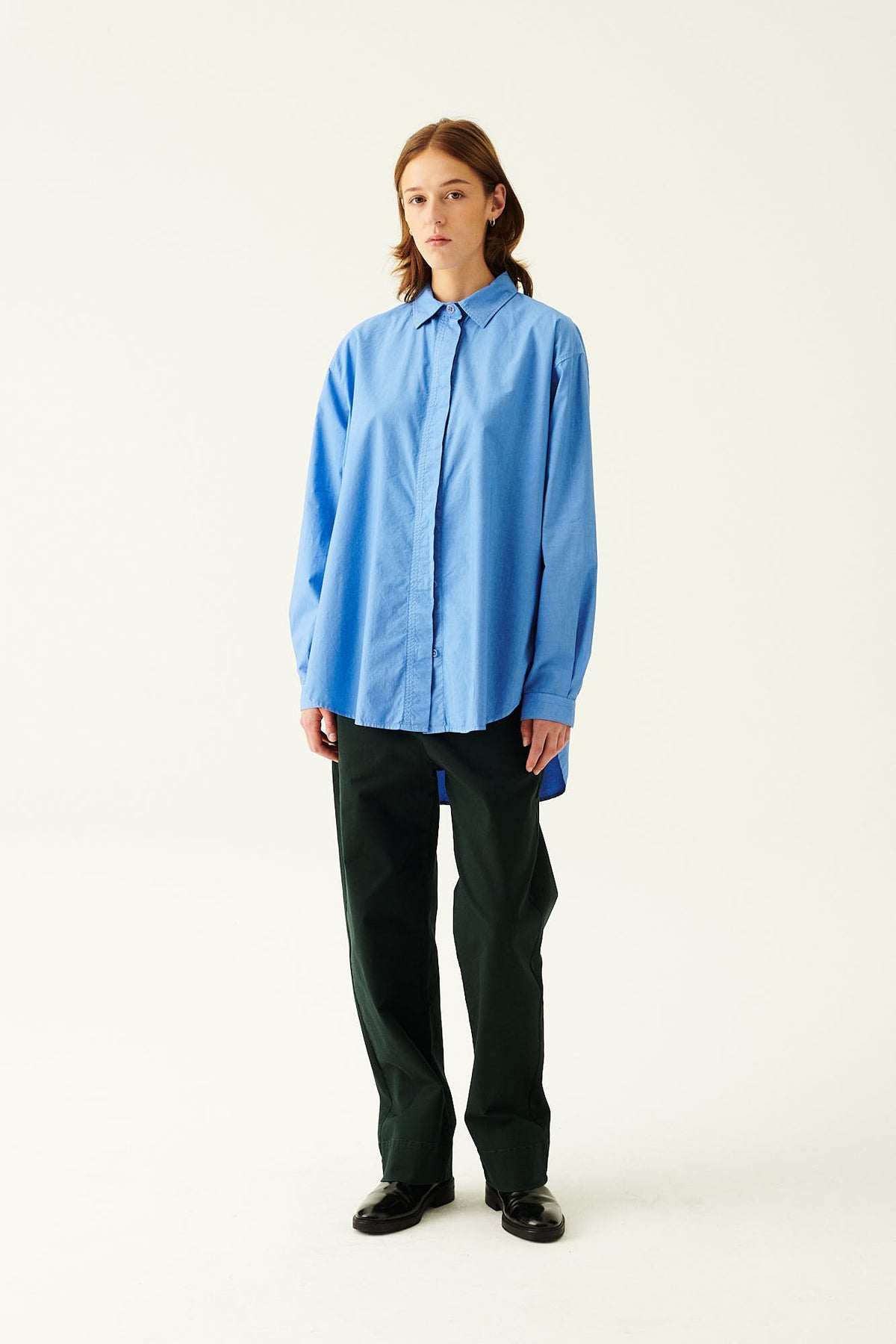 SHELBY GARMENT DYED POPLIN - QUIET HARBOUR – Rue De Tokyo SHELBY GARMENT DYED POPLIN - QUIET HARBOUR – Rue De Tokyo
