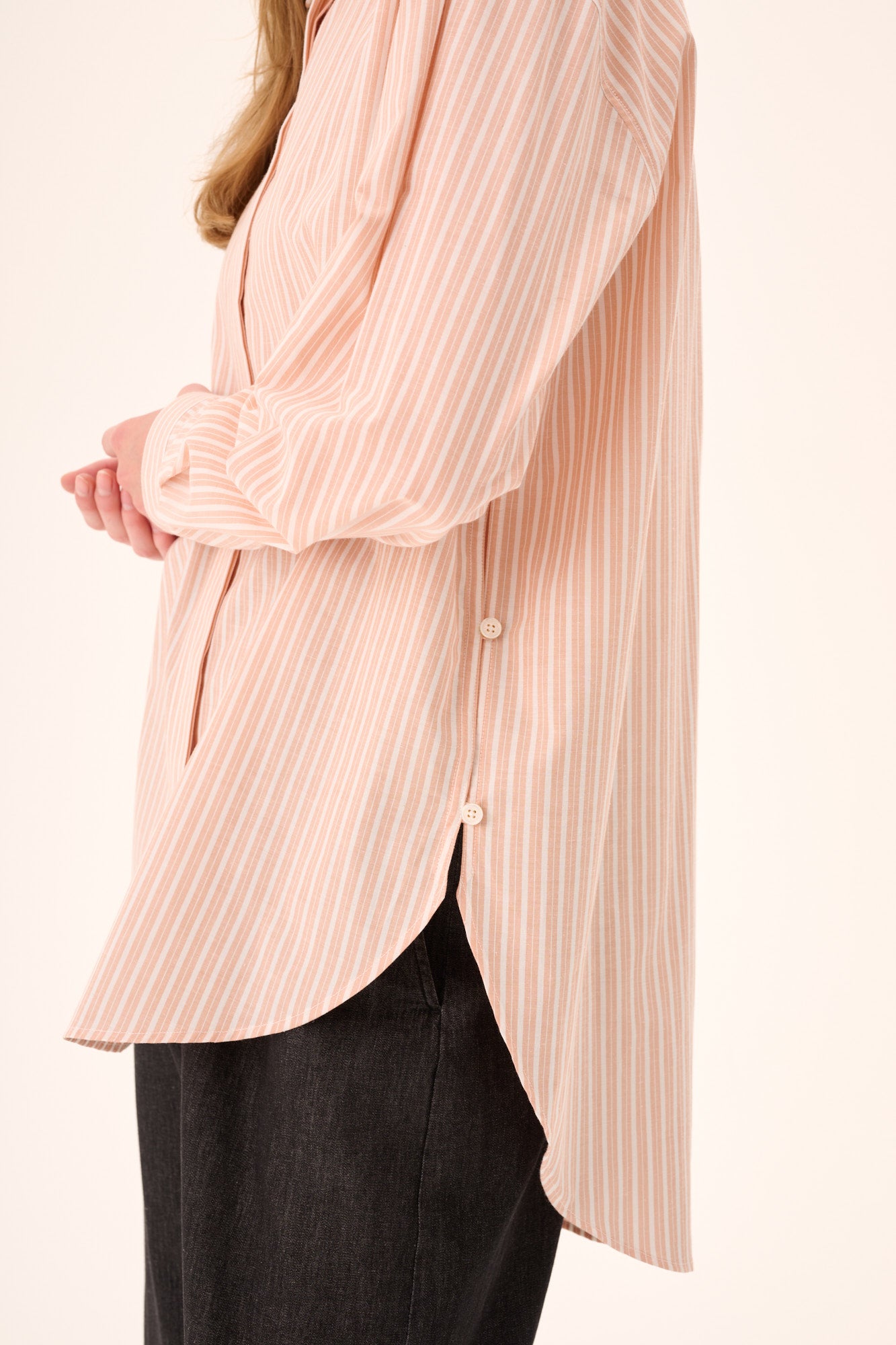 Rue de Tokyo SHELBY STRIPED SHIRTING Shirts WHITE APRICOT STRIPE