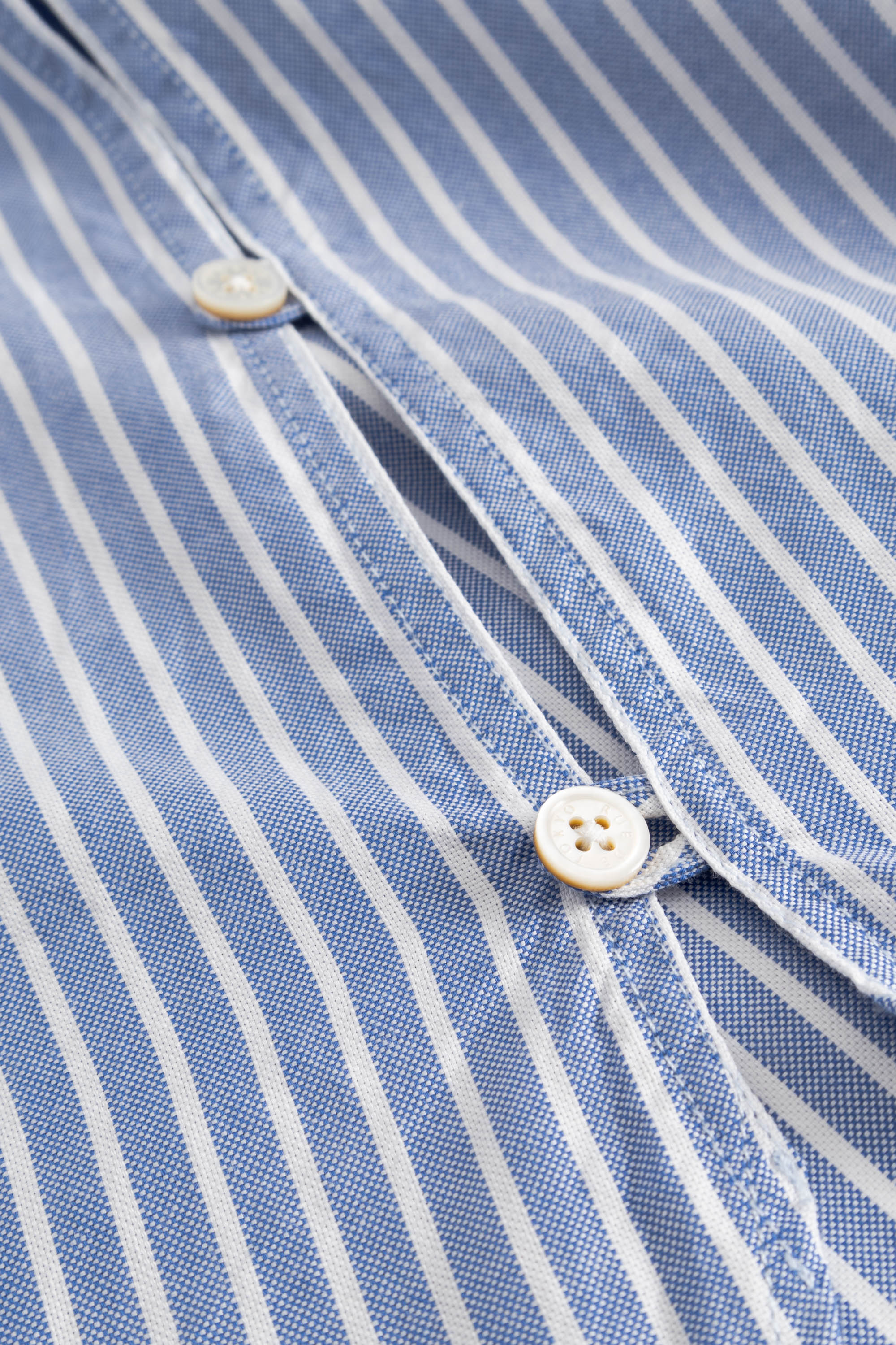 Rue de Tokyo SHELBY STRIPE OXFORD Shirts BLUE WHITE STRIPE