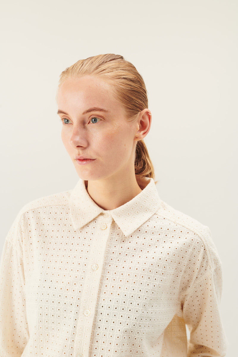 Rue de Tokyo SUNA EMBROIDERY COTTON SHIRTS