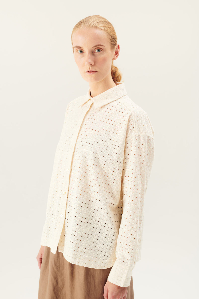 Rue de Tokyo SUNA EMBROIDERY COTTON SHIRTS