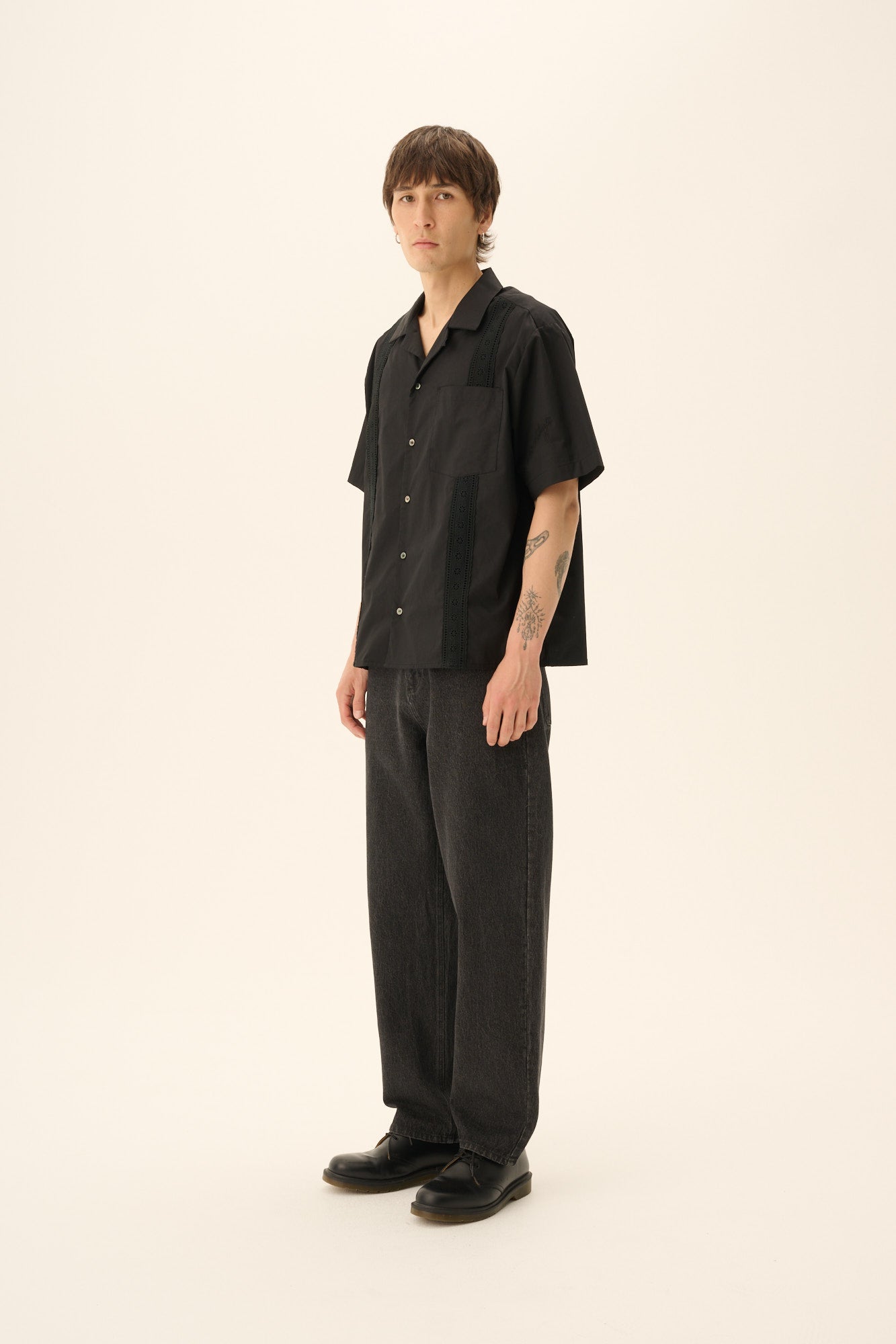 Rue de Tokyo SUNE LACE RIBBON POPLIN Shirts BLACK