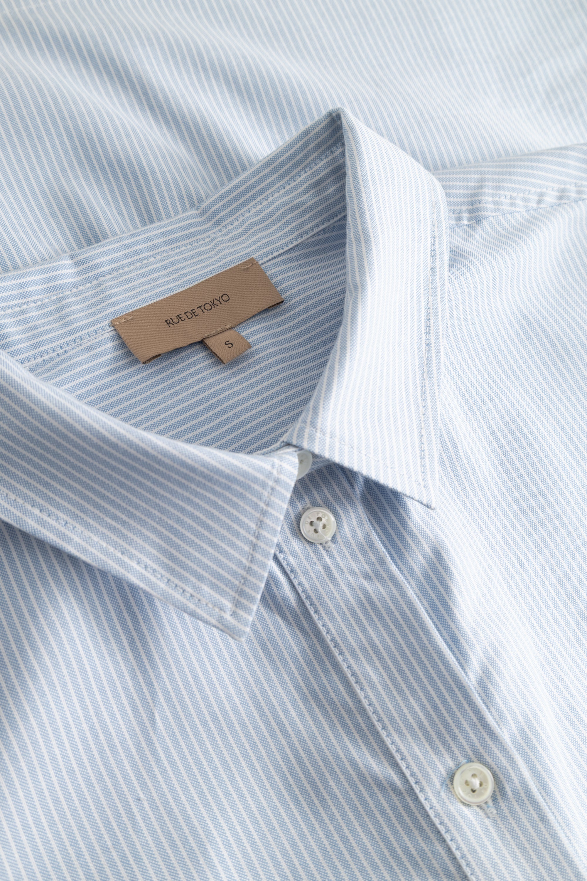Rue de Tokyo SYLINA STRIPED OXFORD Shirts WHITE / LIGHT BLUE STRIPE