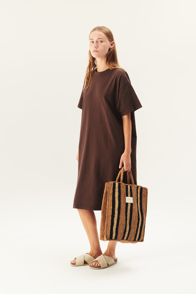 Rue de Tokyo TATIANA GARMENT DYED LIGHT JERSEY T-SHIRTS MULCH BROWN