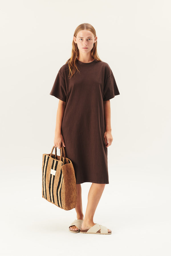 Rue de Tokyo TATIANA GARMENT DYED LIGHT JERSEY T-SHIRTS MULCH BROWN