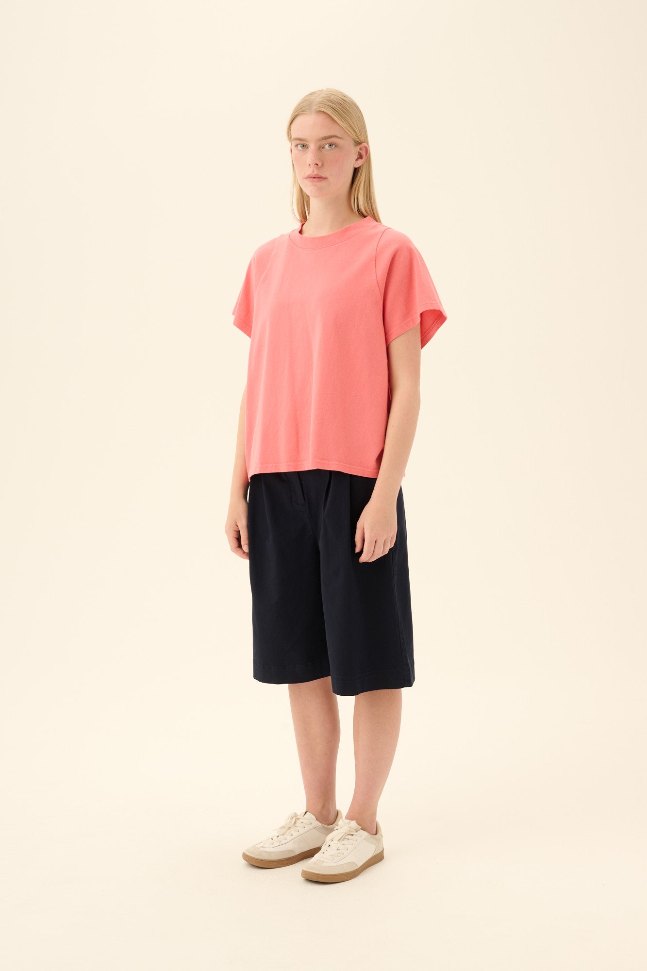 Rue de Tokyo TEAGAN LIGHT GMTD JERSEY T-Shirts CORAL RED